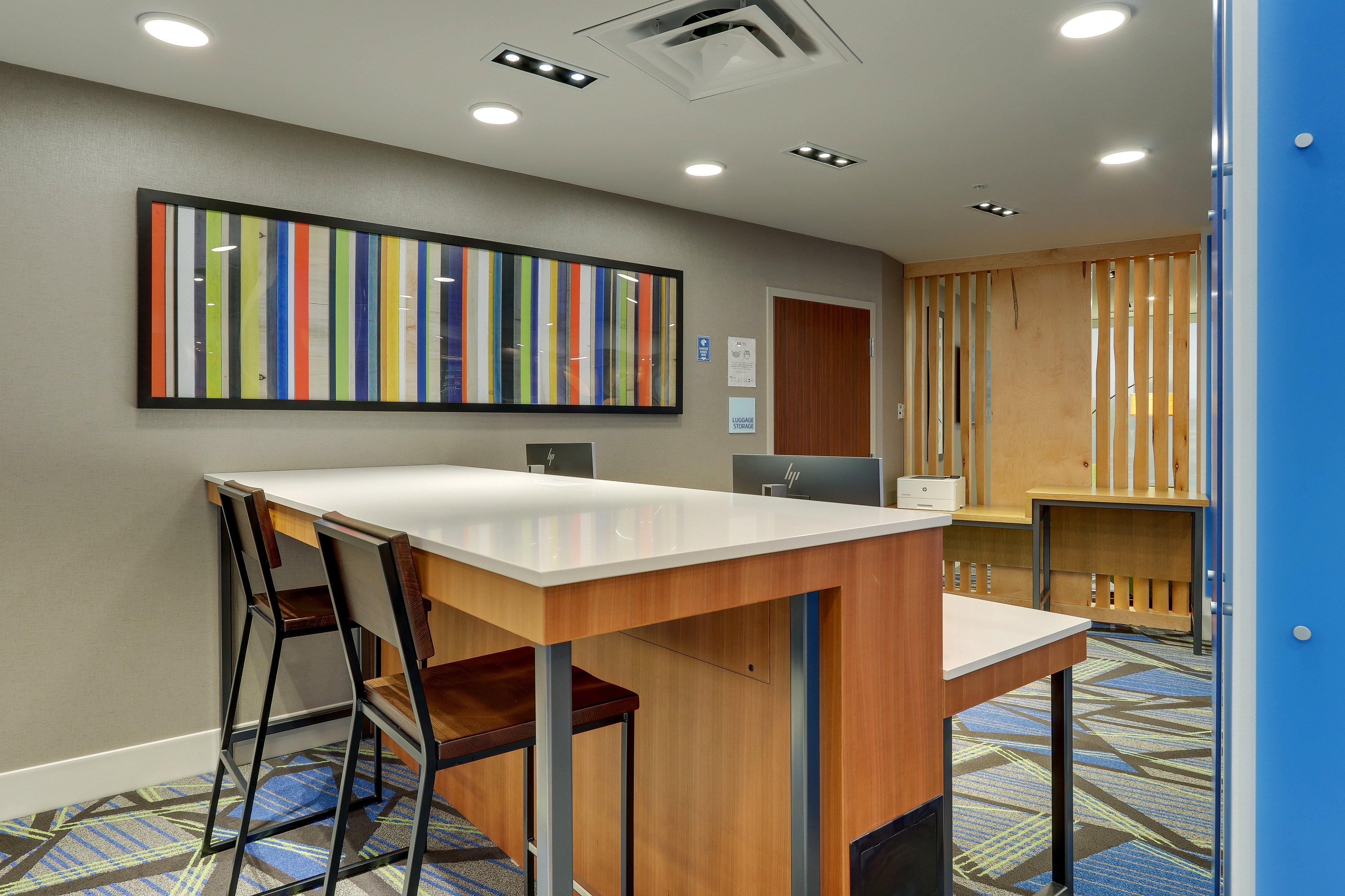 Holiday Inn Express & Suites Troy By Ihg Kültér fotó