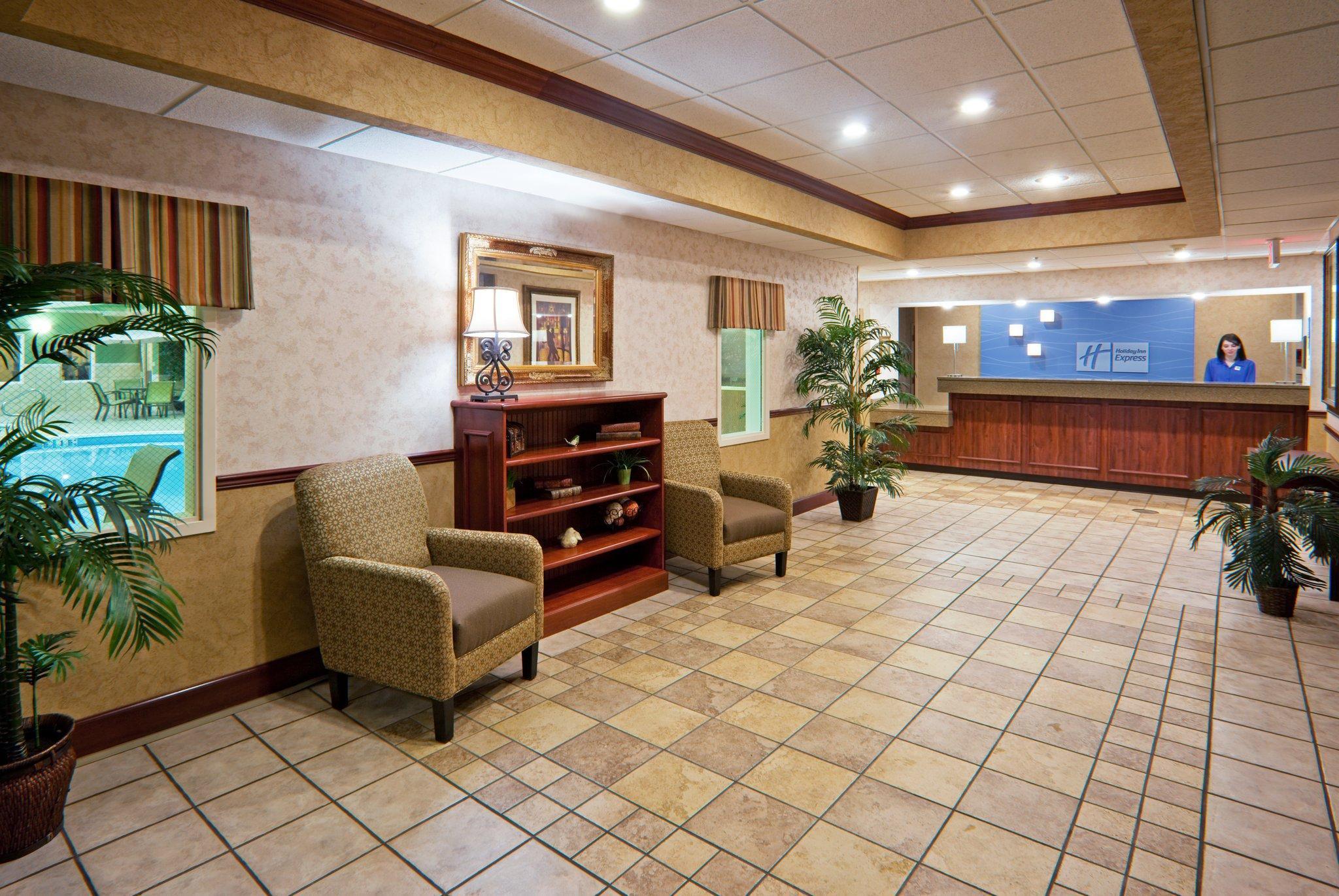 Holiday Inn Express & Suites Troy By Ihg Kültér fotó